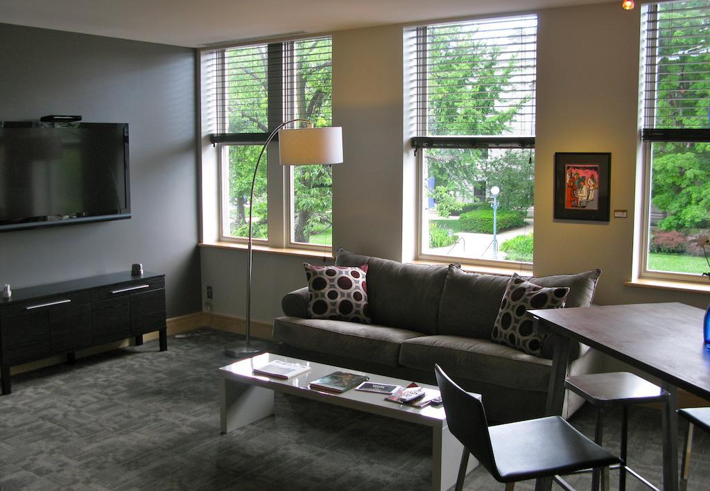 Suites At 118 بلومنقتون المظهر الخارجي الصورة